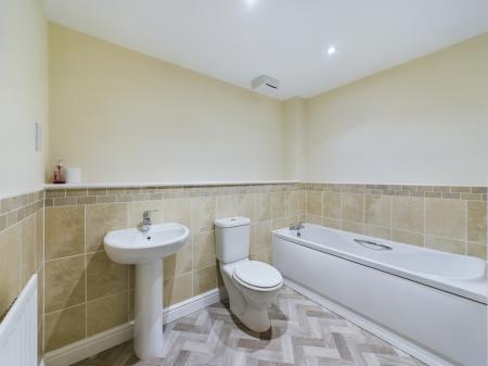2 bedroom Flat to let in Willow Place, Carlisle, CA1