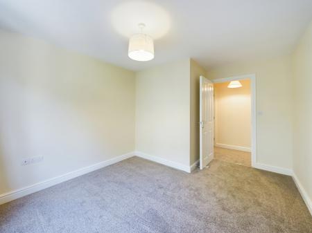 2 bedroom Flat to let in Willow Place, Carlisle, CA1