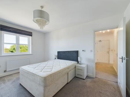 2 bedroom Flat to let in Bishops Way, Dalston, CA5