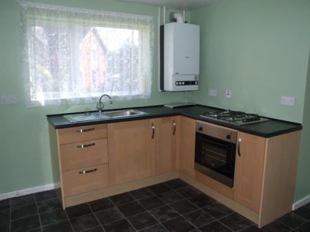 2 bedroom Bungalow to let in The Beeches, Great Corby, CA4