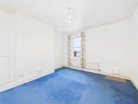 4 bedroom Terraced House to let in Thornton Road, Carlisle, CA3