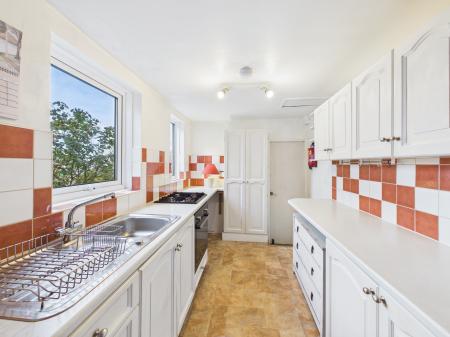 4 bedroom Terraced House to let in Thornton Road, Carlisle, CA3