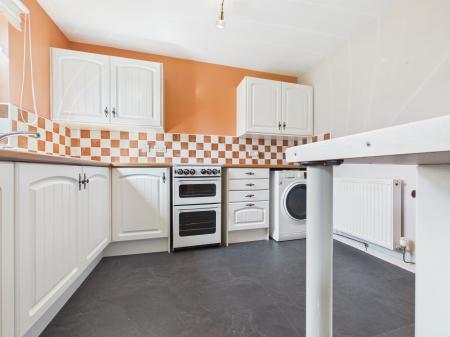 2 bedroom Flat for sale in St. Peters Close, Carlisle, CA3