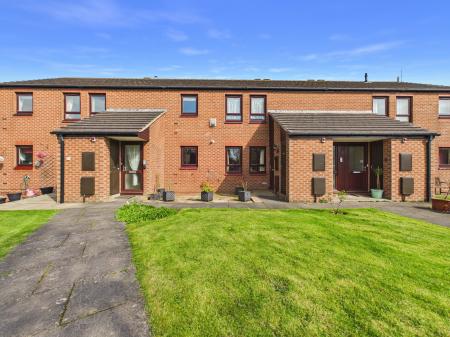 2 bedroom Flat for sale in St. Peters Close, Carlisle, CA3