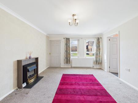 2 bedroom Flat for sale in St. Peters Close, Carlisle, CA3