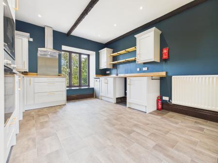 3 bedroom Cottage to let in Orchard Garth, Carlisle, CA4