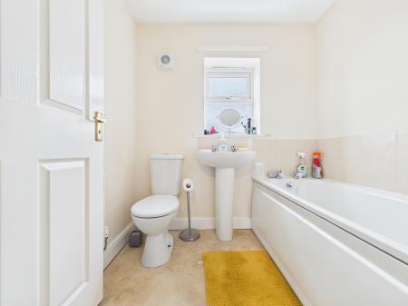 2 bedroom Flat to let in Nelson Court,, Carlisle, CA2