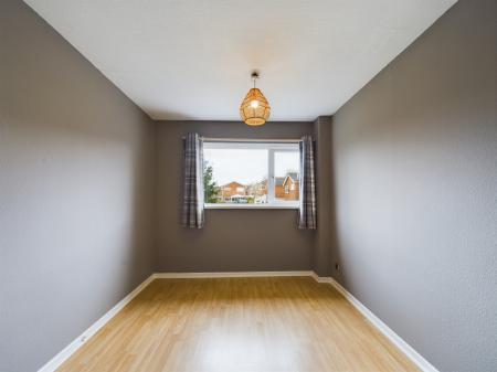 2 bedroom Flat to let in Longholme Road, Carlisle, CA1