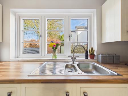 3 bedroom Terraced House to let in Beech Croft, Burgh by Sands, CA5