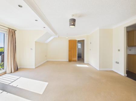 2 bedroom Flat for sale in Pennine View CLose, Carlisle, CA1