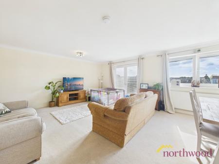 2 bedroom Flat for sale in Milbourne Street, Carlisle, CA2