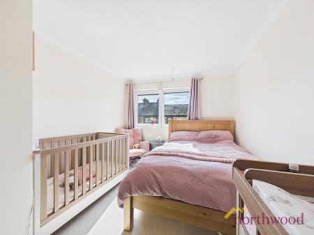 2 bedroom Flat for sale in Milbourne Street, Carlisle, CA2