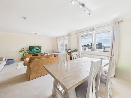 2 bedroom Flat for sale in Milbourne Street, Carlisle, CA2
