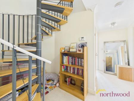 2 bedroom Flat for sale in Milbourne Street, Carlisle, CA2
