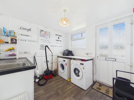2 bedroom Semi-detached house for sale in Creighton Avenue, Carlisle, CA2