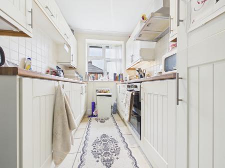 2 bedroom Flat to let in Beechwood Avenue, Carlisle, CA3