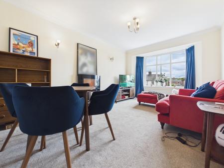2 bedroom Flat to let in Beechwood Avenue, Carlisle, CA3