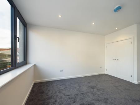 2 bedroom Flat to let in 28 Botchergate, Carlisle, CA1