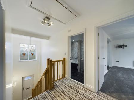 2 bedroom Flat to let in Whiteclosegate, Carlisle, CA3