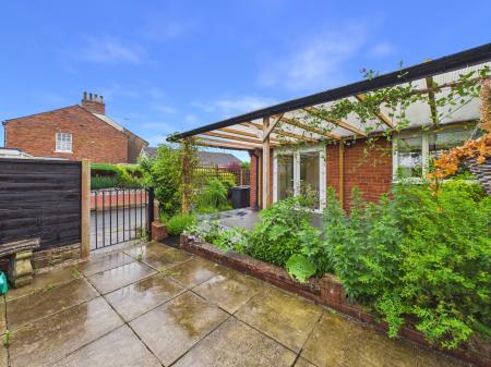 2 bedroom Semi-detached bungalow for sale in The Green, Houghton, CA3