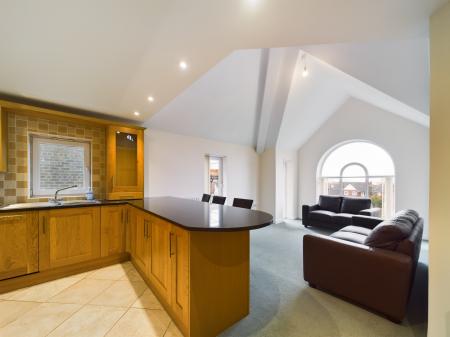 2 bedroom Flat to let in Hadrian Court, Union Lane, Brampton, CA8