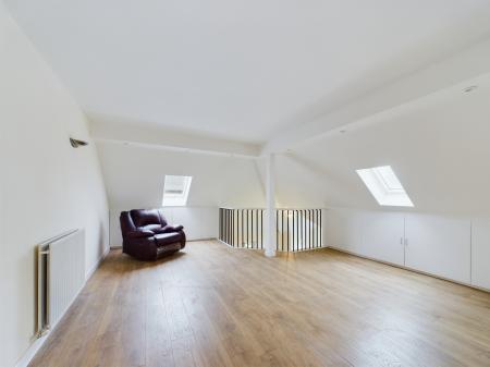 2 bedroom Flat to let in Hadrian Court, Union Lane, Brampton, CA8