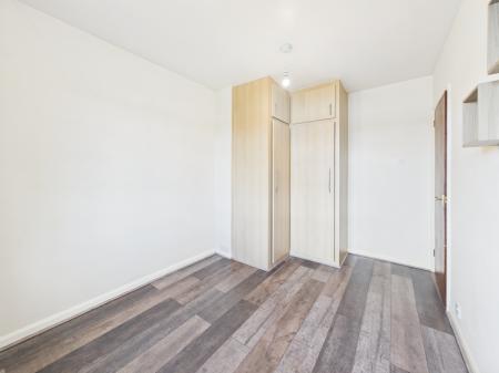 3 bedroom Flat to let in Lediard Avenue *, Carlisle, CA2