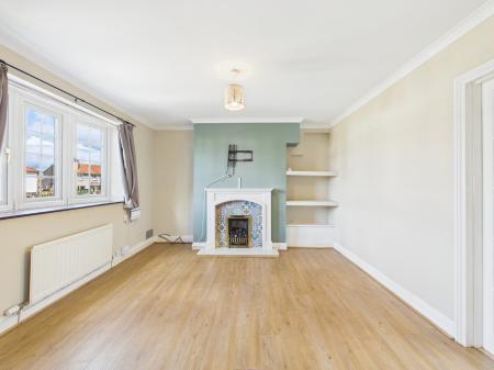 3 bedroom Flat to let in Lediard Avenue *, Carlisle, CA2