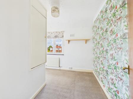 3 bedroom Flat to let in Lediard Avenue *, Carlisle, CA2
