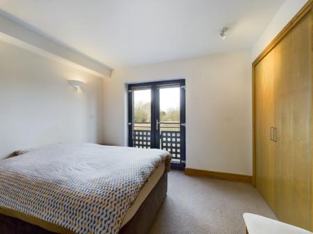 2 bedroom Flat to let in Warwick Road, Carlisle, CA1
