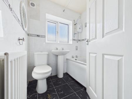 2 bedroom Terraced House to let in Granville Road, Carlisle, CA2