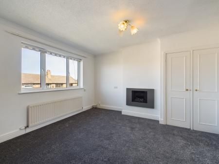 2 bedroom Flat to let in Lyndhurst Gardens, Morton, Carlisle, CA2