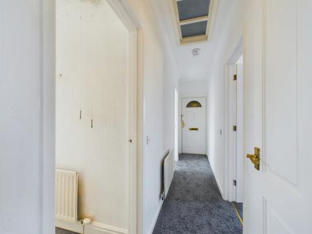 2 bedroom Flat to let in Lyndhurst Gardens, Morton, Carlisle, CA2