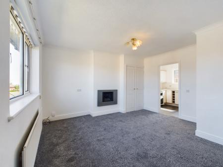 2 bedroom Flat to let in Lyndhurst Gardens, Morton, Carlisle, CA2