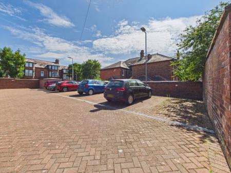2 bedroom Flat to let in Hanson Place, Carlisle, CA1