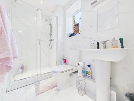 2 bedroom Flat to let in Hanson Place, Carlisle, CA1