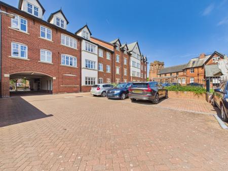 2 bedroom Flat to let in Hanson Place, Carlisle, CA1