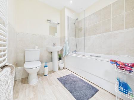 2 bedroom Flat to let in Hanson Place, Carlisle, CA1