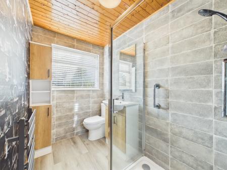 2 bedroom Bungalow for sale in Thurstonfield, Carlisle, CA5