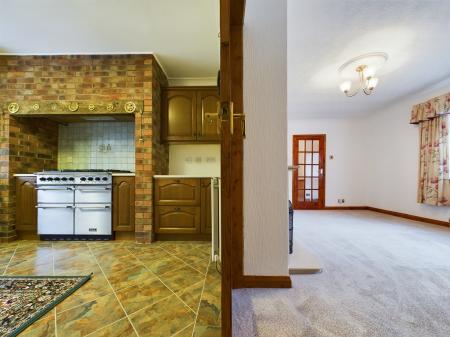 3 bedroom Bungalow to let in The Green, Houghton, CA3