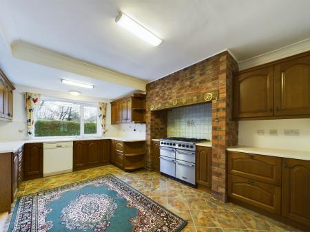 3 bedroom Bungalow to let in The Green, Houghton, CA3