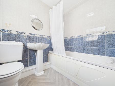 2 bedroom Terraced House to let in Bower Street, Carlisle, CA2