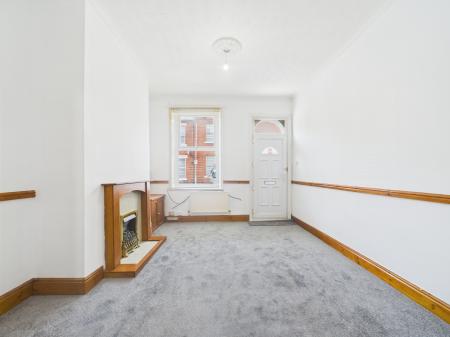 2 bedroom Terraced House to let in Bower Street, Carlisle, CA2