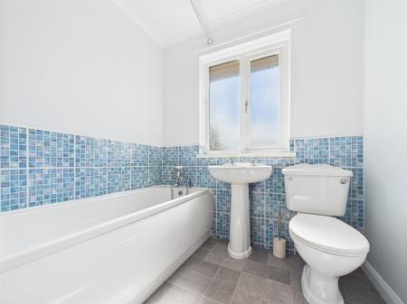 3 bedroom Semi-detached house to let in Kingstown Road, Carlisle, CA3