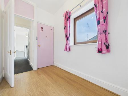 4 bedroom End of terrace house to let in Newtown Road, Carlisle, CA2