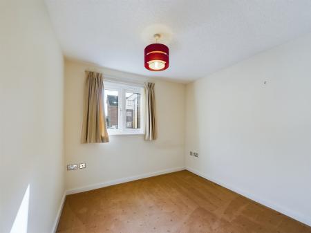 2 bedroom Flat to let in Pennine View Close, Carlisle, CA1