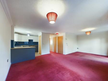 2 bedroom Flat to let in Pennine View Close, Carlisle, CA1