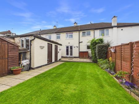 4 bedroom Terraced House for sale in Lingmoor Way, Carlisle, CA1