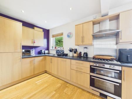 4 bedroom Terraced House for sale in Lingmoor Way, Carlisle, CA1