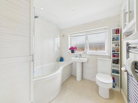 4 bedroom Terraced House for sale in Lingmoor Way, Carlisle, CA1